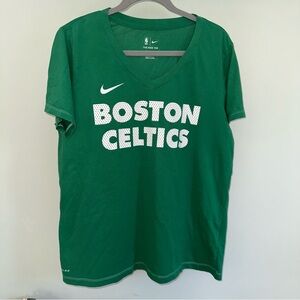 Nike Green Boston Celtics Short Sleeve Tee